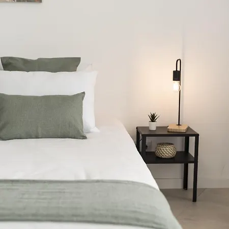 Madalena Village 4 - Centre By Hd Apartment