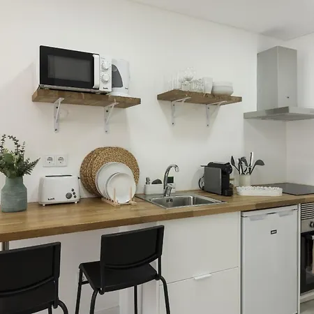Madalena Village 4 - Centre By Hd Apartment *